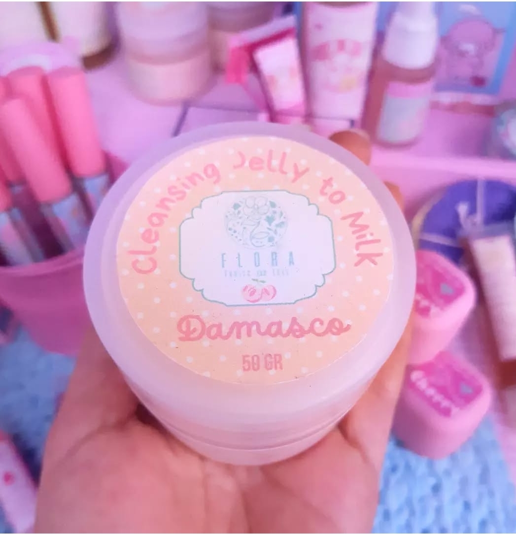 Cleansing Jelly to Milk Damasco